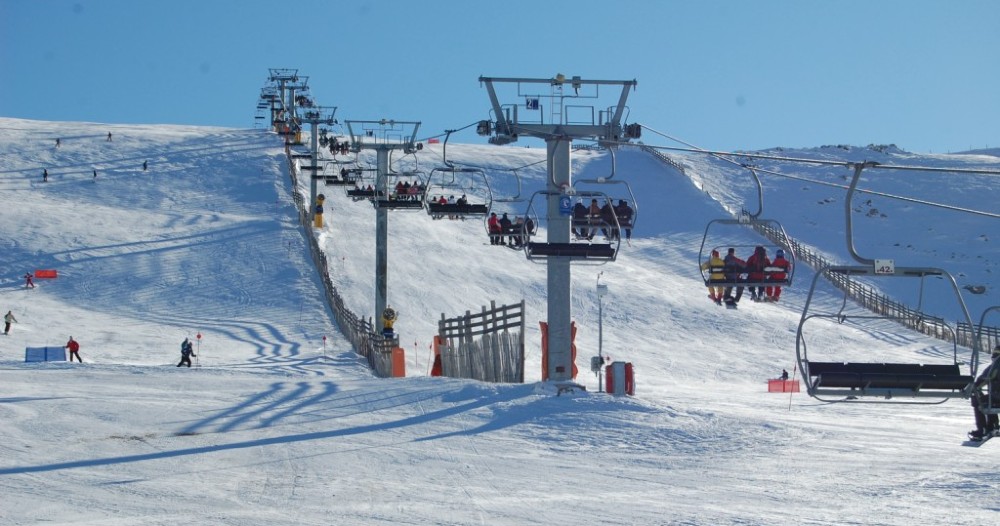 hospedium-hotel-la-fuente-la-covatilla